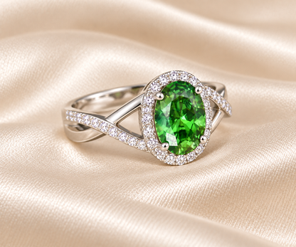 Emerald Oval Halo Twisted Ring