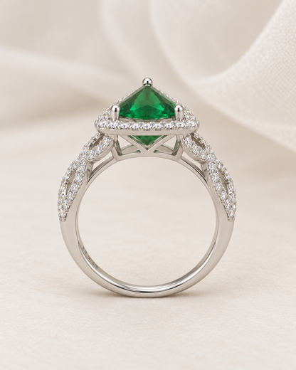 Emerald Triangle Halo Twisted Band