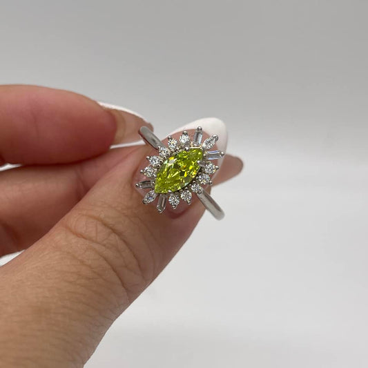 Elegance Ring - Peridot